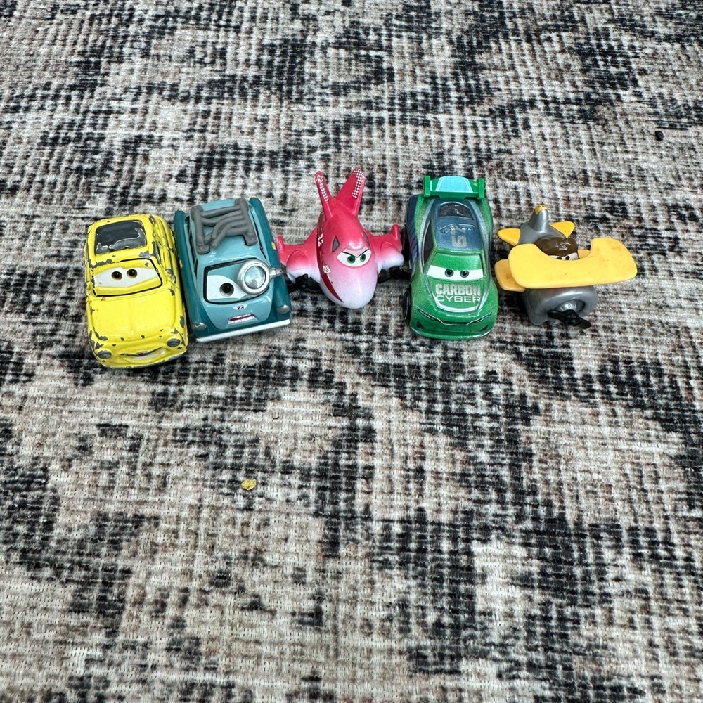 Disney Pixar Cars - mini cars and planes